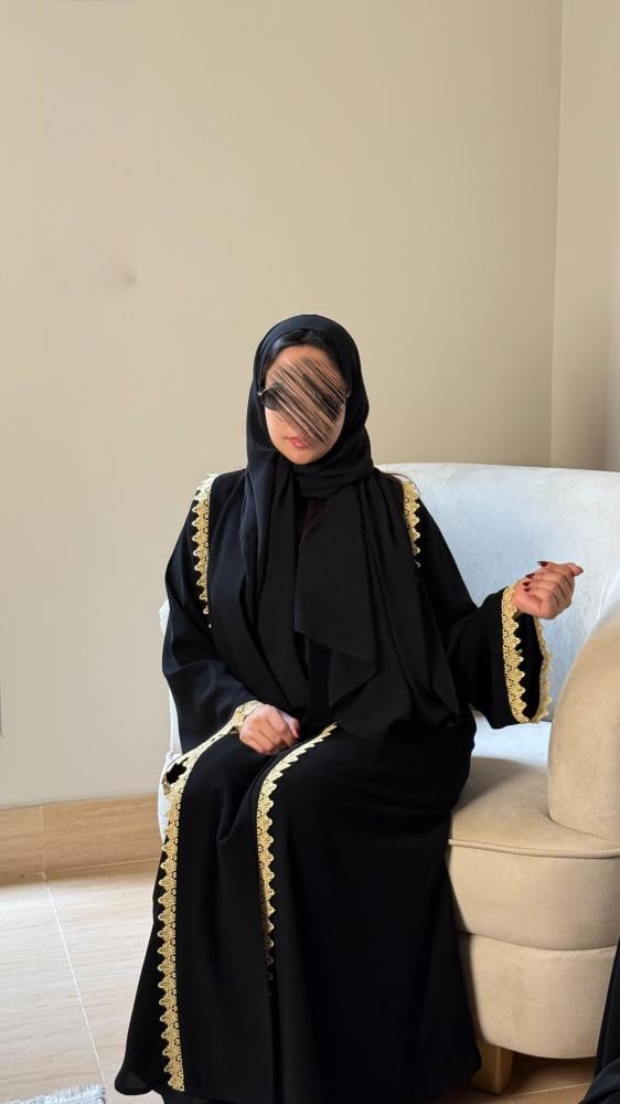 عبايات سادة راقية