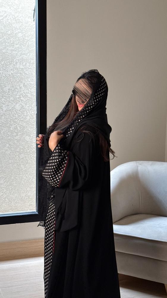 عبايات خروج شيك