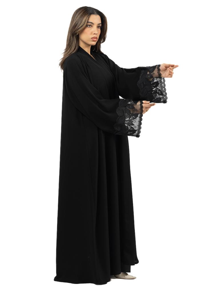 Classic abaya with luxurious lace sleeves