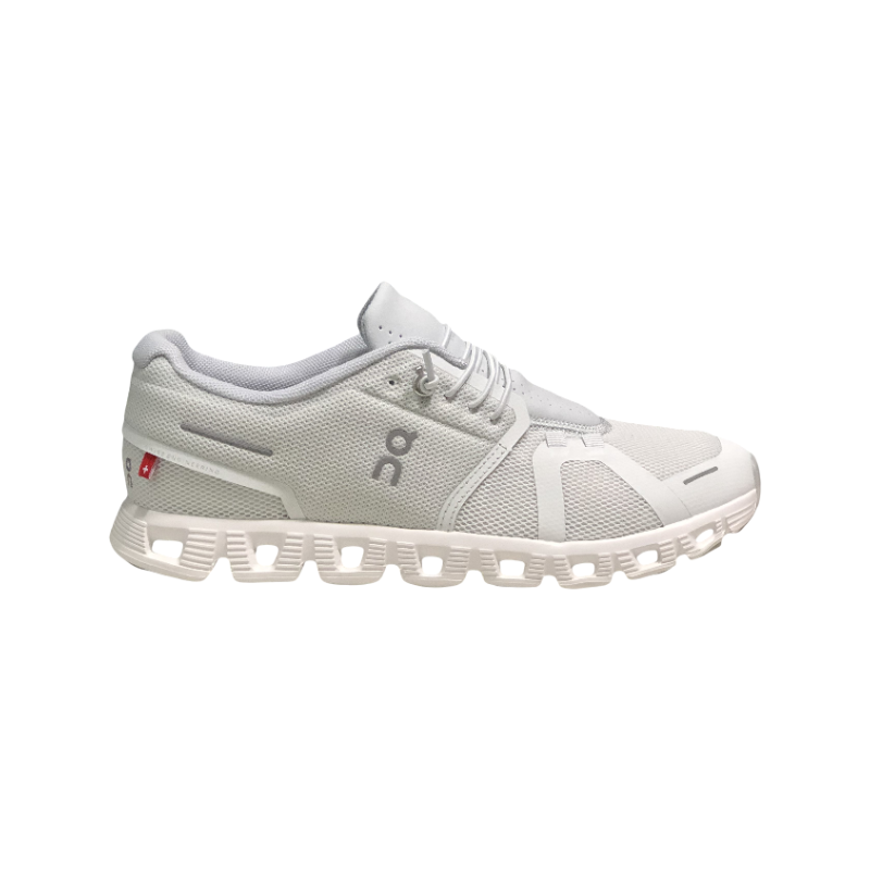 On Runing Cloud 5 "white"