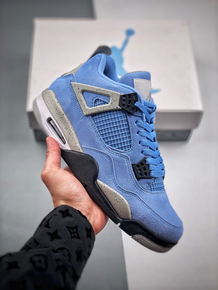 Air Jordan 4 Retro 'University Blue'