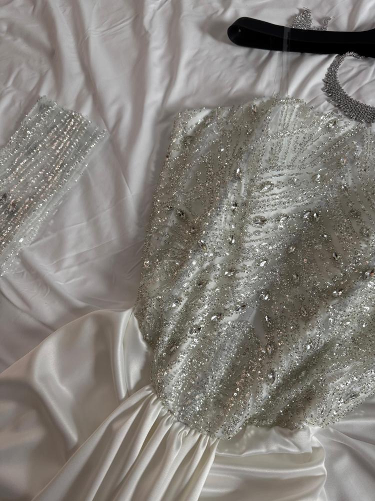 Luxurious dress