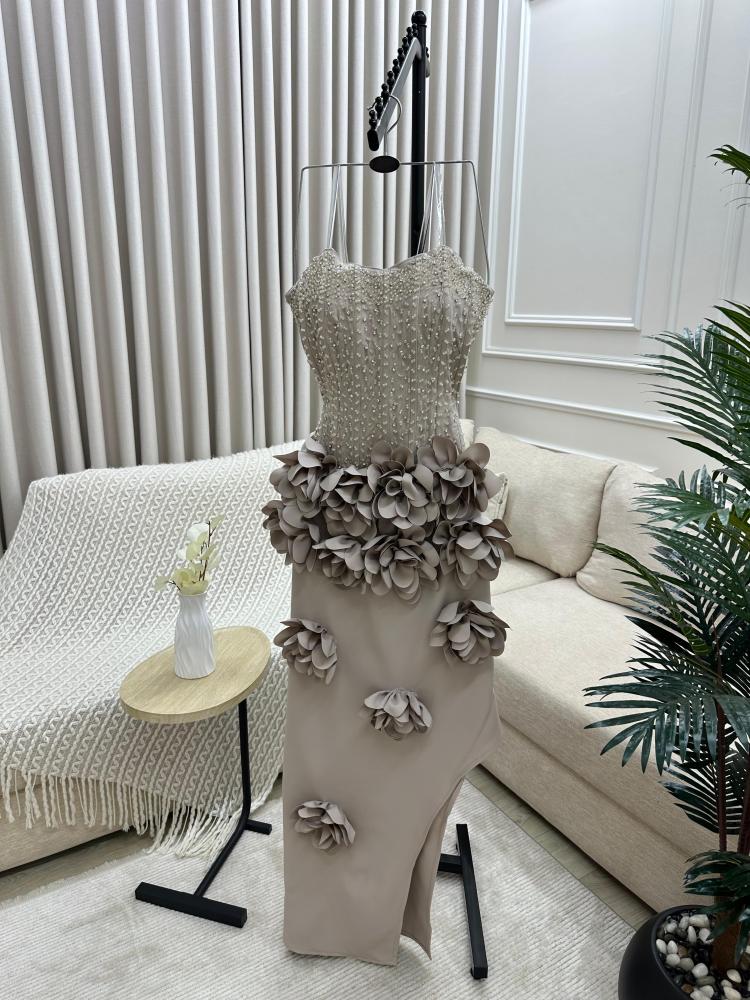 فستان رؤى