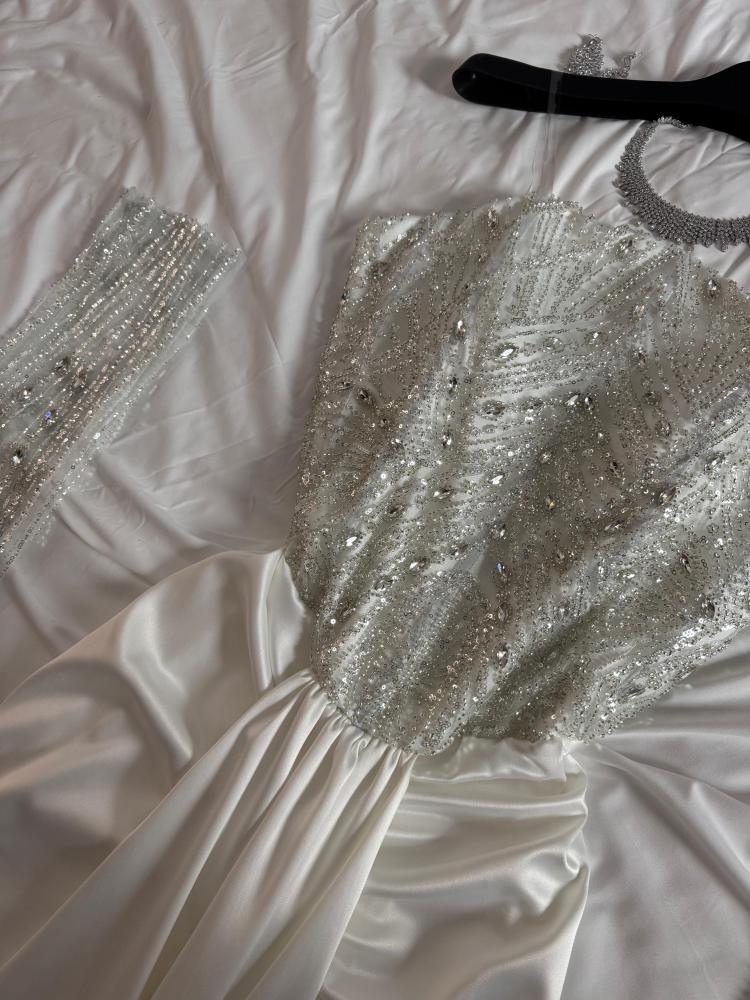 Luxurious dress