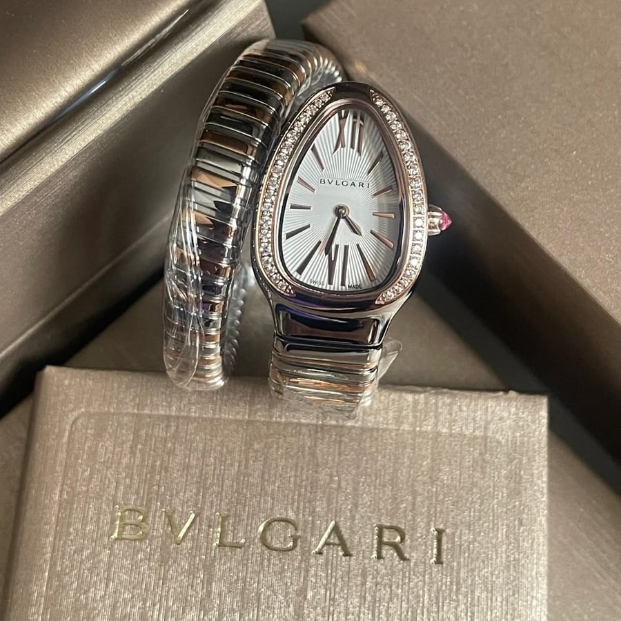 ساعة BVLGARI شامل الملحقات