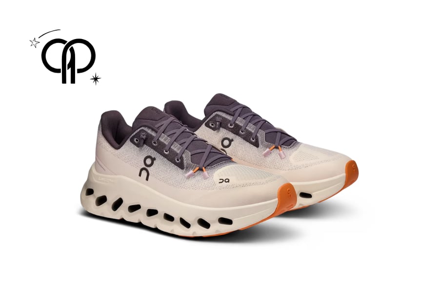 حذاء اون رانينج رمادي مع بيج  On Running Cloudtilt sneaker in the Iron Dew colorway