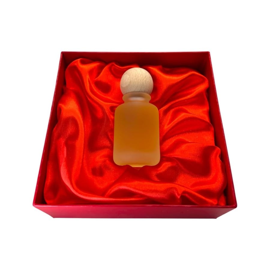 عطر مخلط العود الأزرق الملكي VIP – طيب التراد للعود