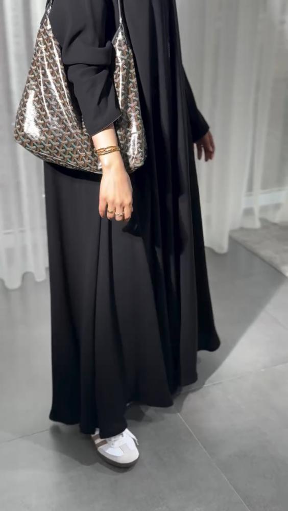 عباية العذية  D67