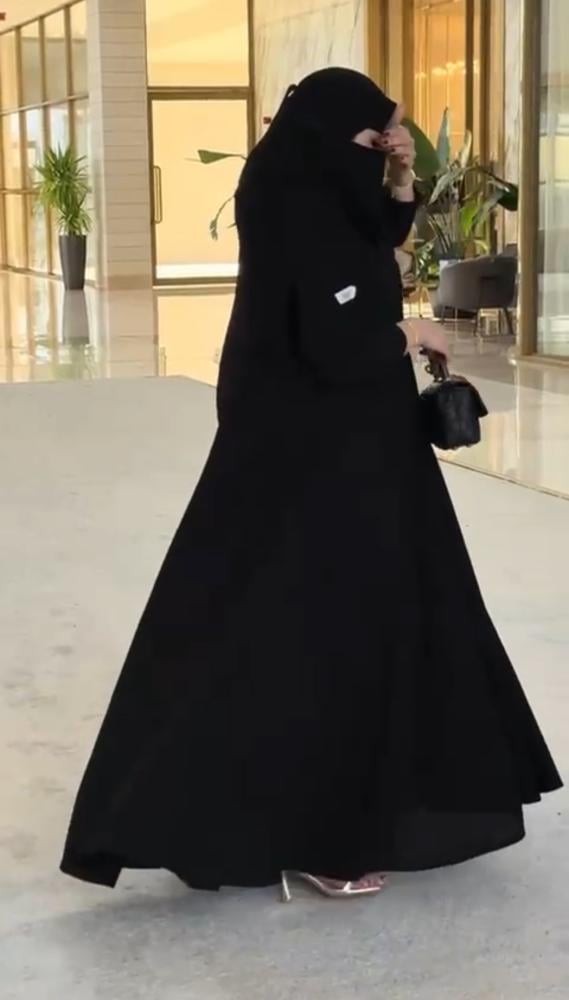 عباية رقم 200+طرحة مجانا