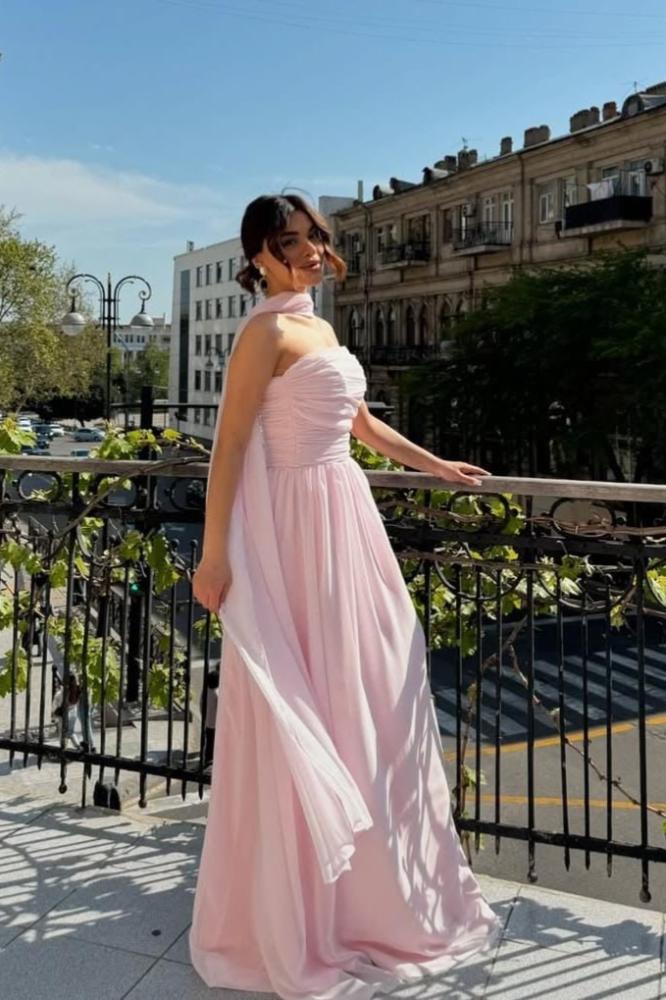 Long pink dress