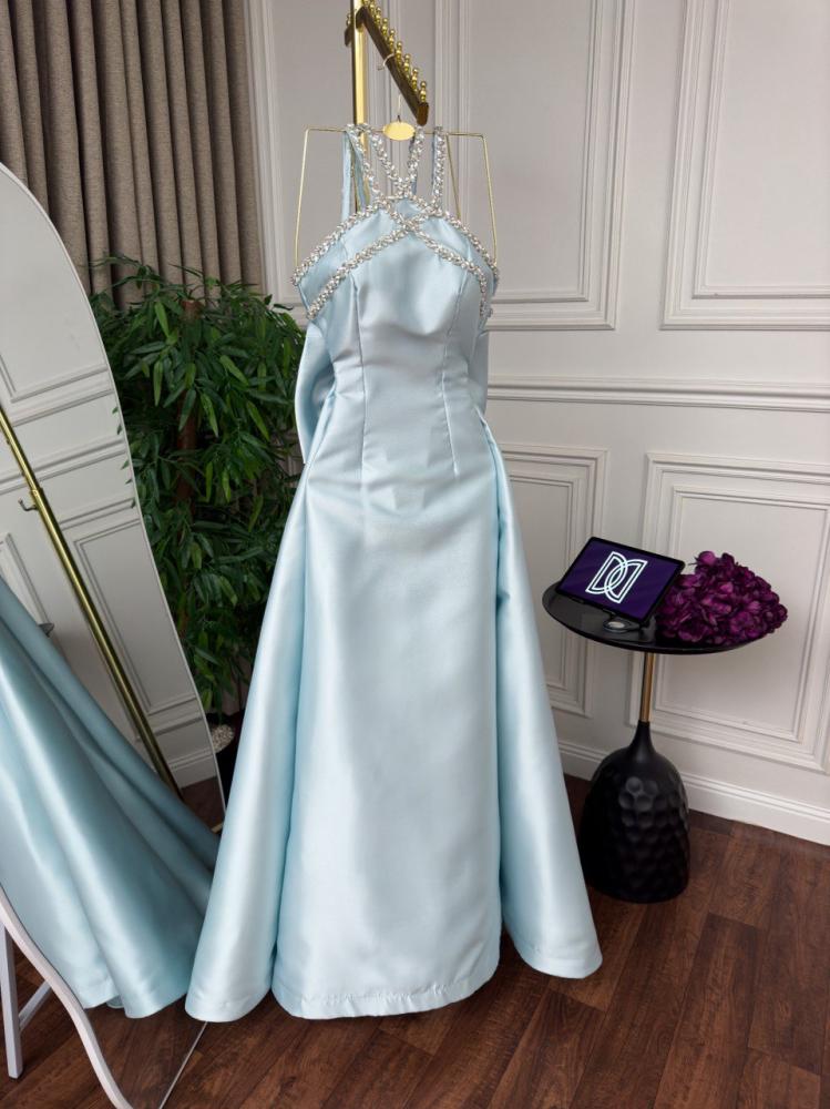 Elegant, soft, eye-catching evening dress