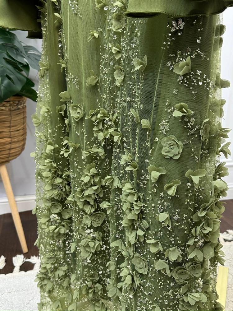 Long embroidered dress