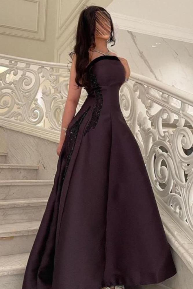Evening dress with elegant microado fabric