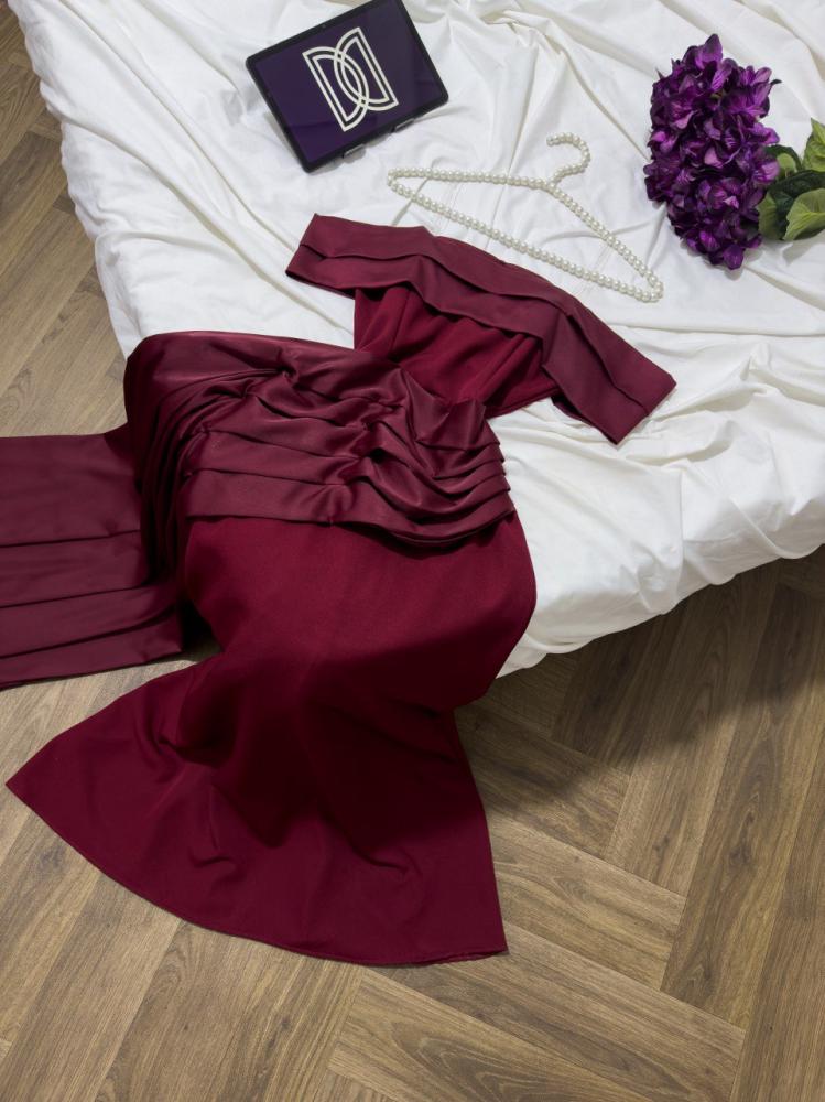 An attractive evening dress