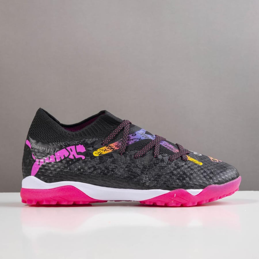 جزمة كرة قدم puma