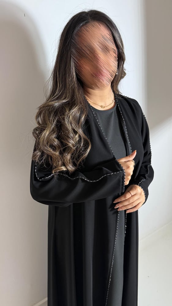 عباية ساره