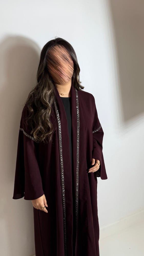 عباية برغندي