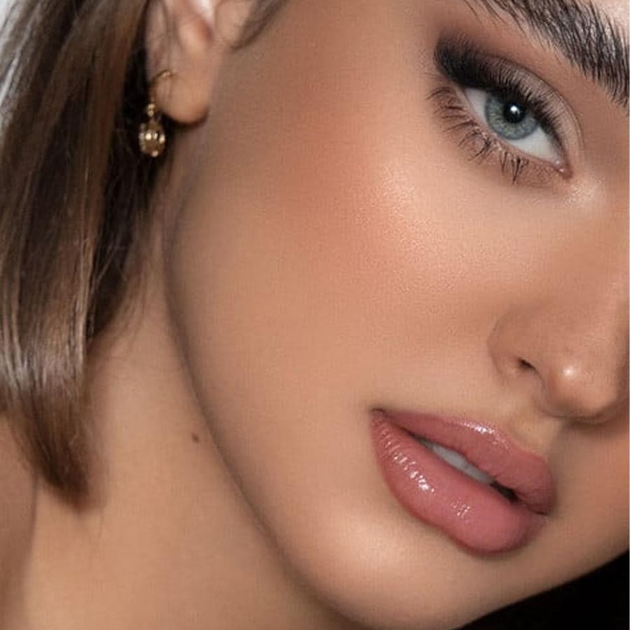 Nora Bu Awadh Garden Lipliner - 1.14 Gm