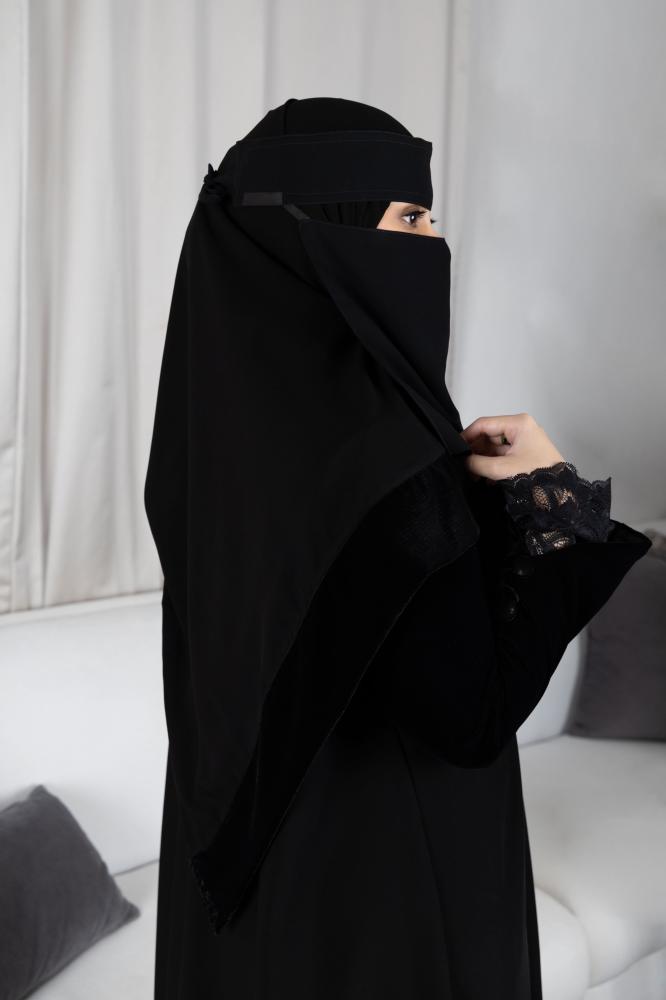 شموخ