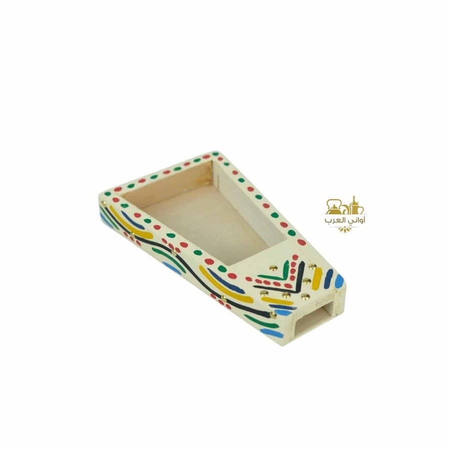 Traditional beige wooden cooler set