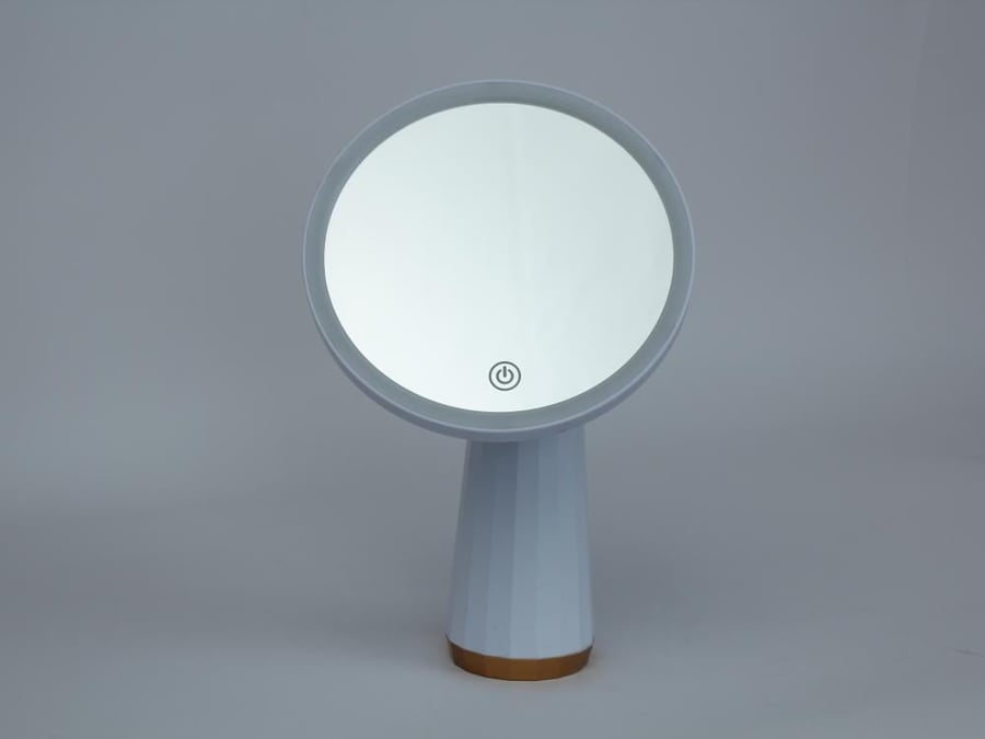 مرايا مضئ 902