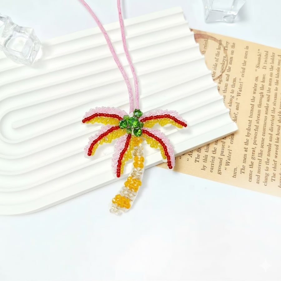 تعليقة حقيبة جلدية لامعة