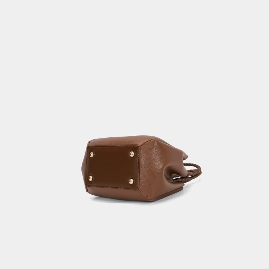 Elegant women's leather handbag from Bagco