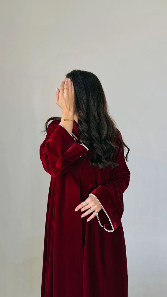 عباية شتوية مخمل