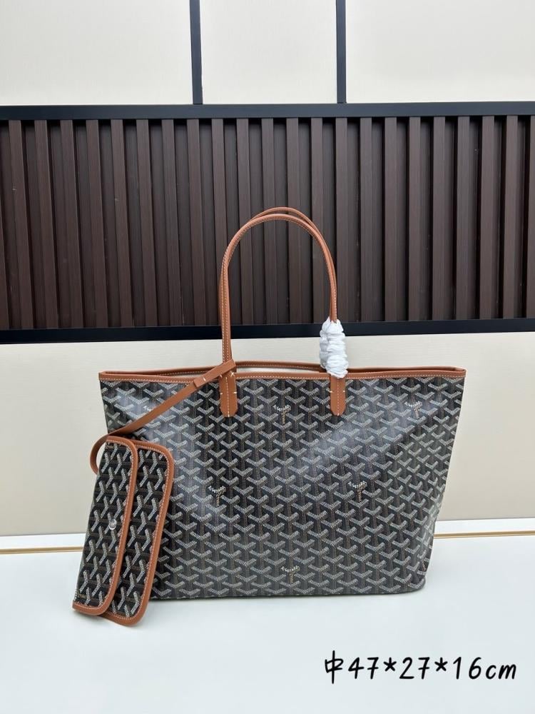 Goyard bag