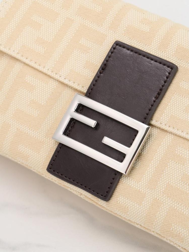 fendi baguette