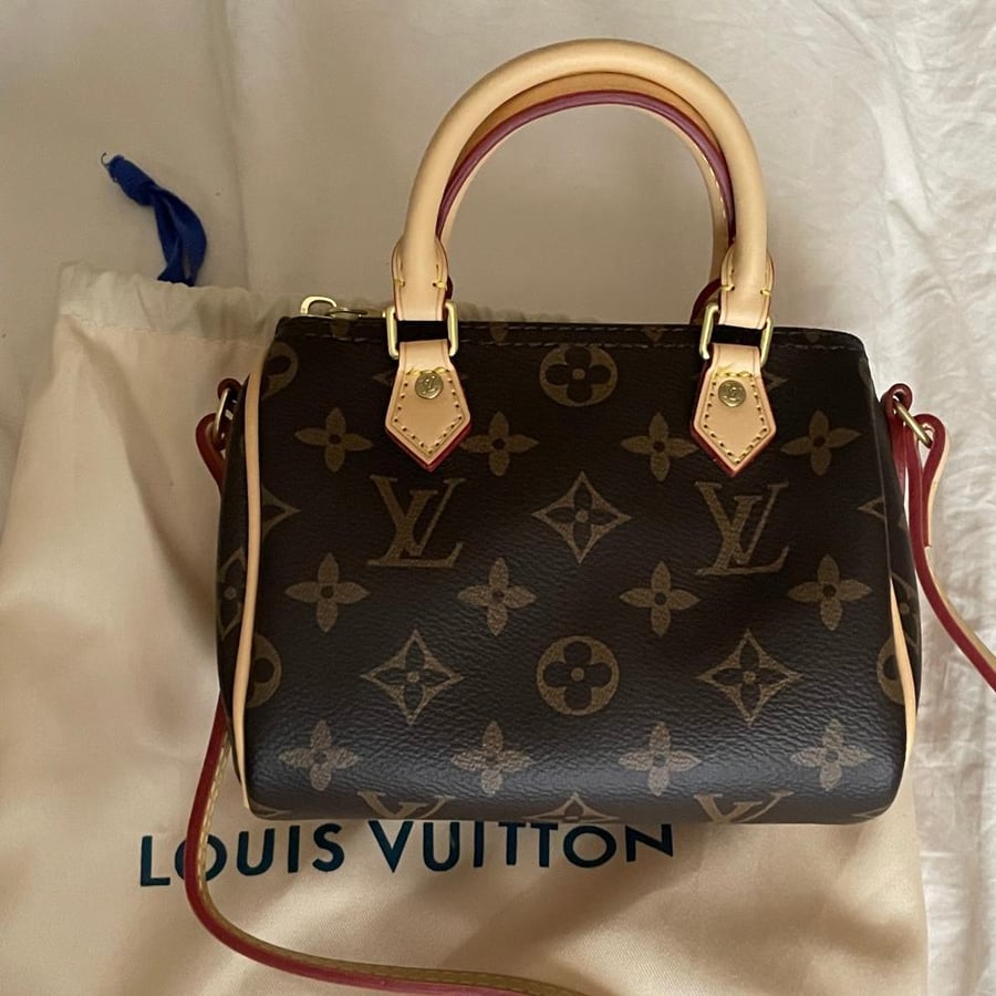 Louis Vuitton Speedy 16 تسليم فوري