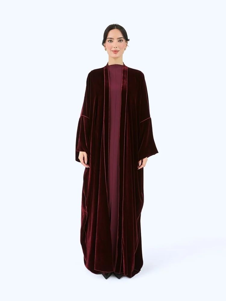 Maroon Velvet Bisht Abaya