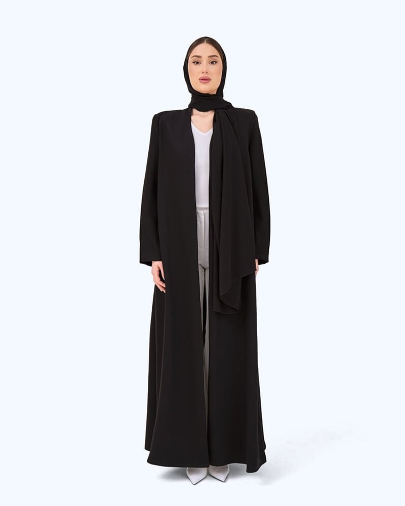 عباية كريب بياقة عالية أسود