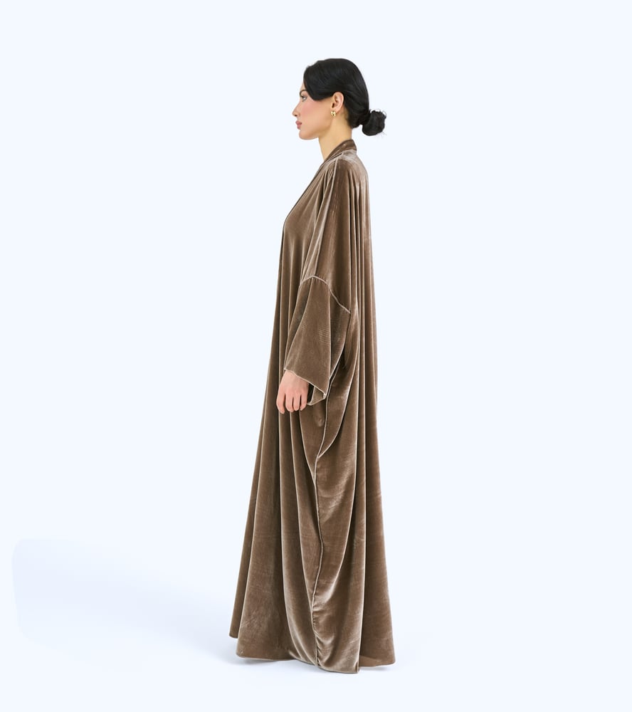 Warm Grey Velvet Bisht Abaya