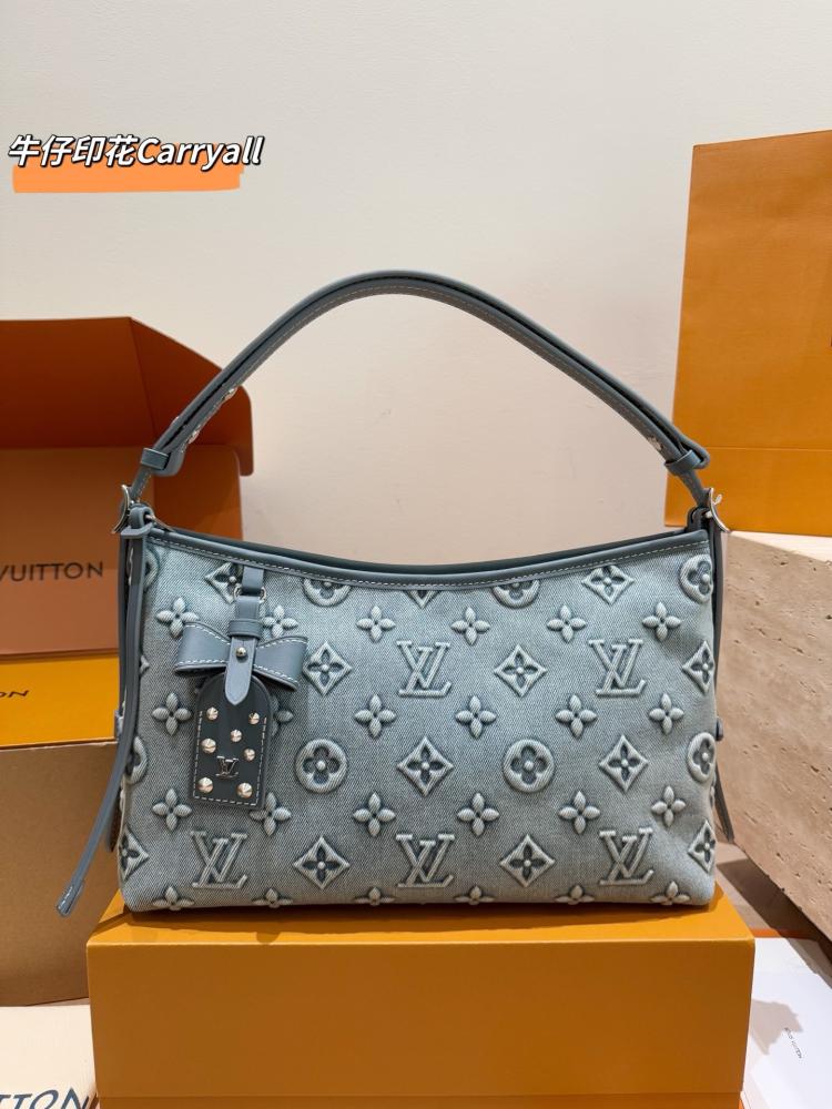 شنطة لويس فيتون Carryall