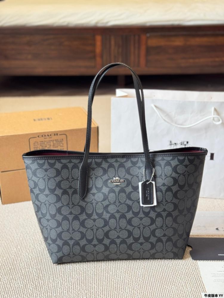 شنطة كوتش city tote