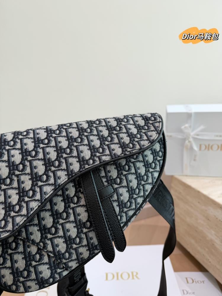 شنطة ديور سادل - Saddle بنقشة اوبليك اسود ورمادي