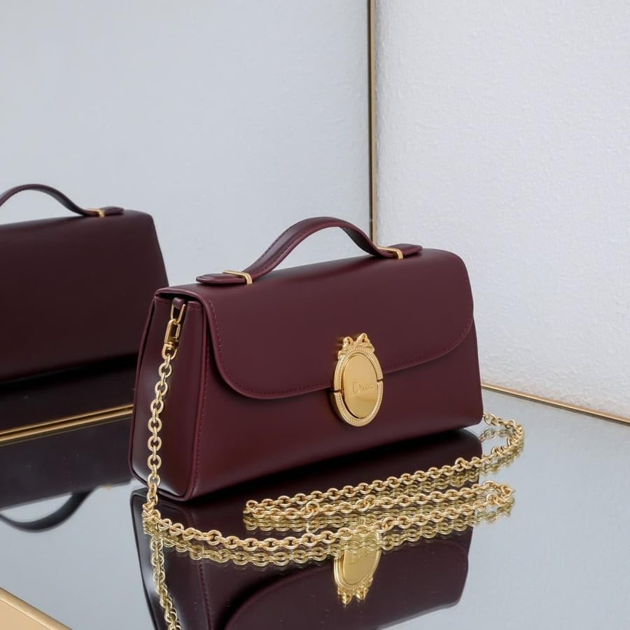 شنطة ديور ميني - Mini Bag لون عنابي