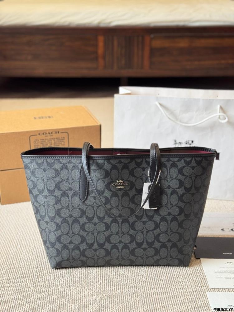 شنطة كوتش city tote
