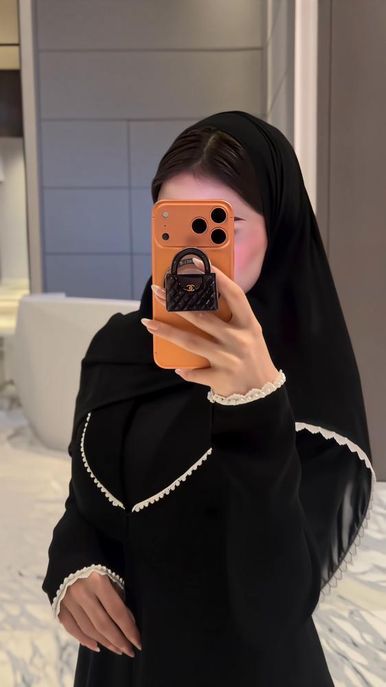 عباية ملاك - قصة بليزر