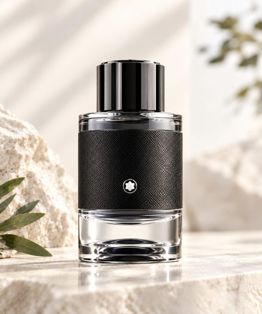 مونت بلانك إكسبلورر أو دي بارفيوم  (Montblanc Explorer Eau de Parfum).