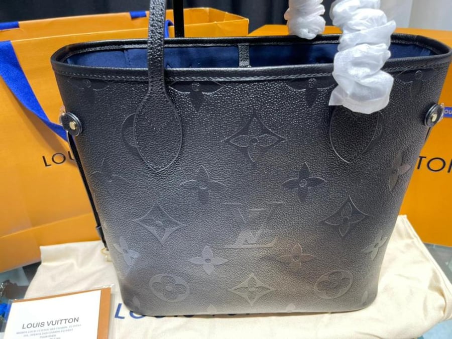 LV BAG MM اسود