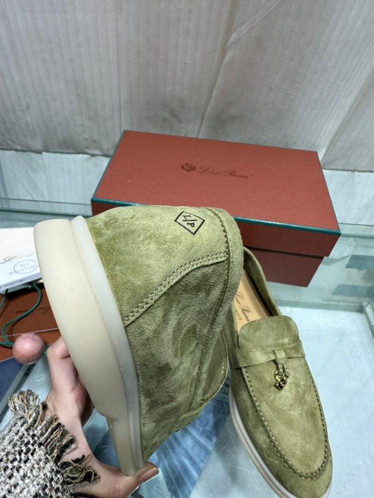 لوربيانا Shoes