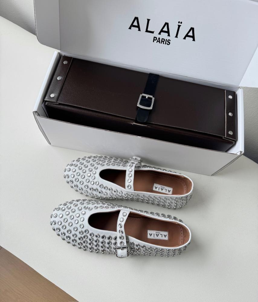 لوفر ALAIA