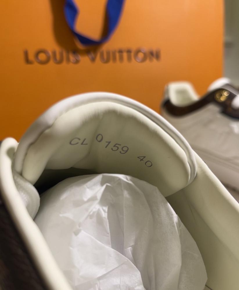 LV shoes