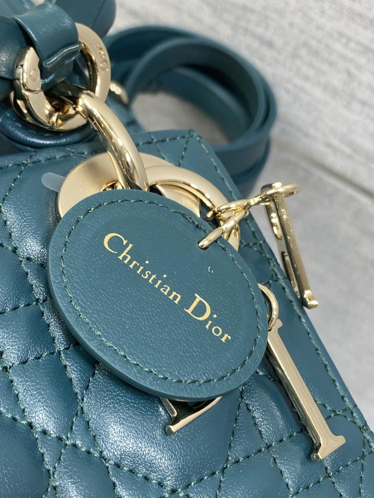 New Lady Dior 17cm