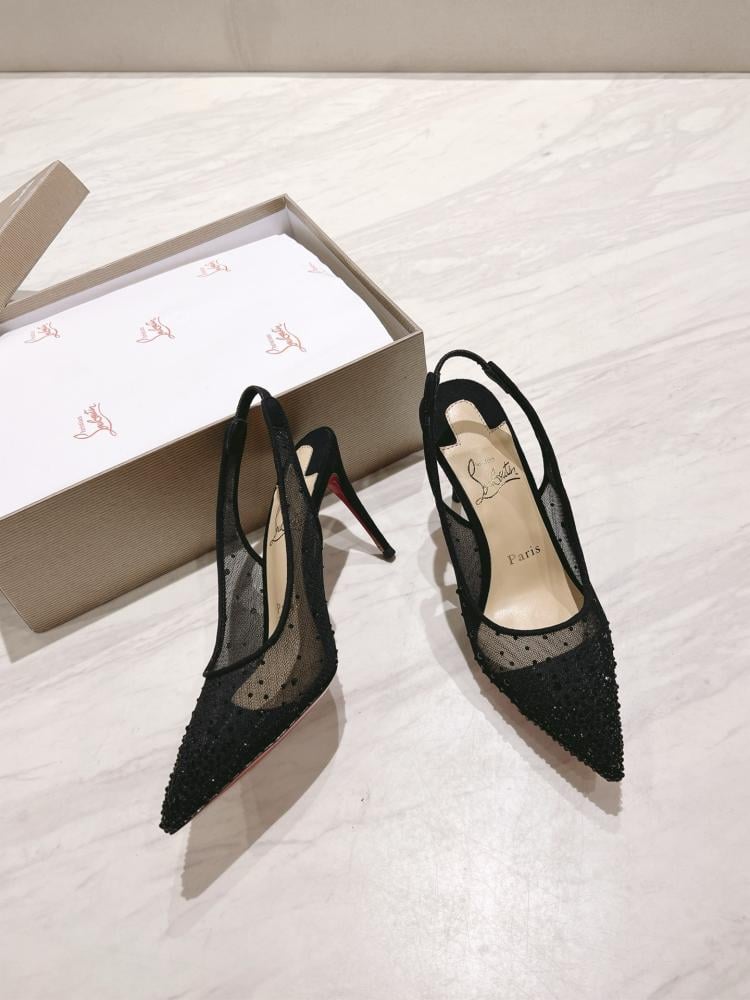 هيلز charistian Louboutin