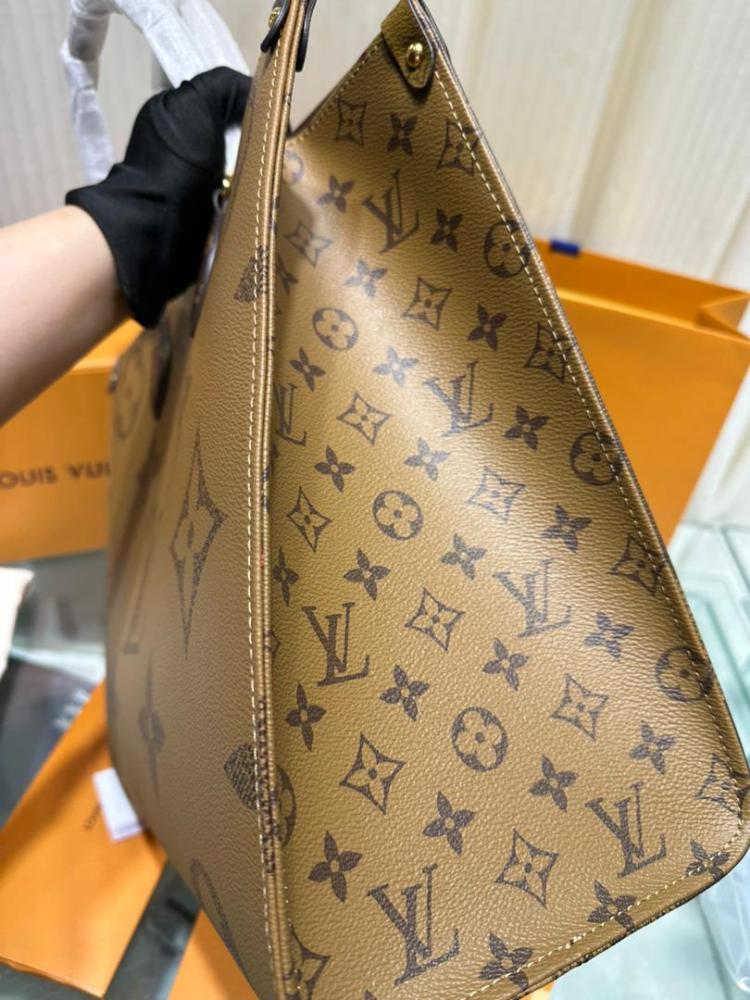 LV BAG On-The-Go  GM
