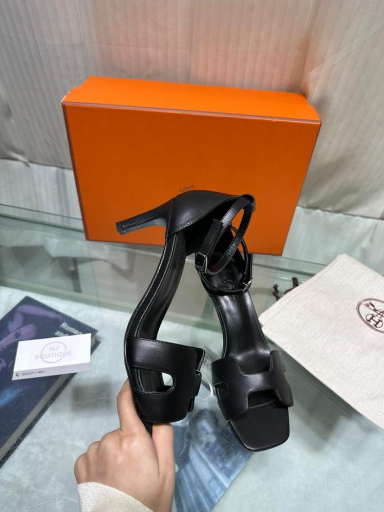 ارتفاع صغير Hermes هيلز