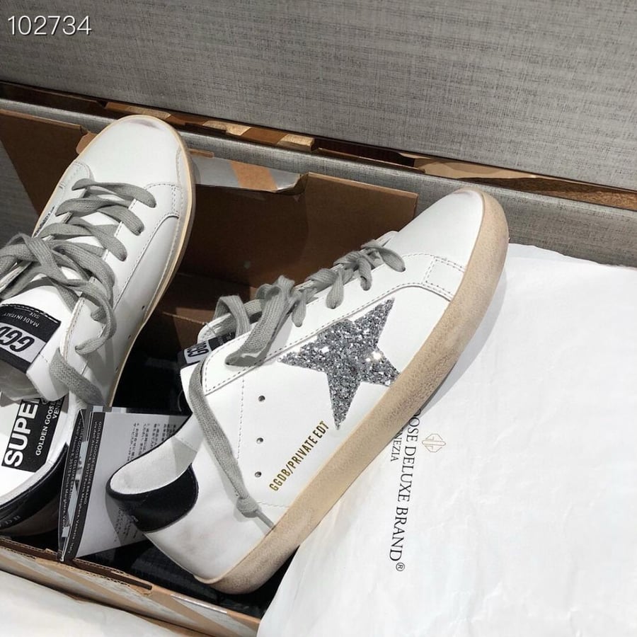 قولدن قوز  Shoes